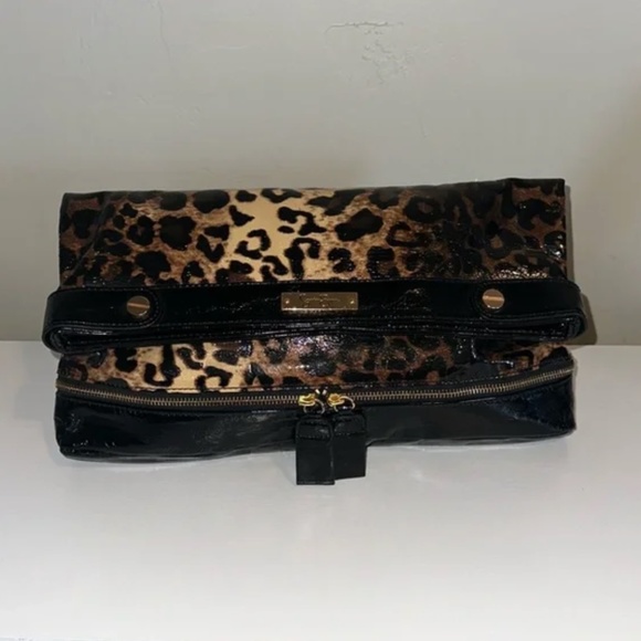 Jessica Simpson Animal Leopard Print Lg Clutch / Bag Excellent Cond. Used Once - Picture 1 of 11